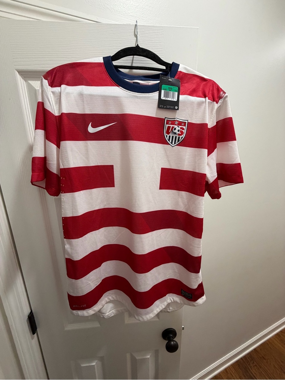 Authentic Nike USMNT 2012 Waldo USA Soccer Jersey - Rare size XL